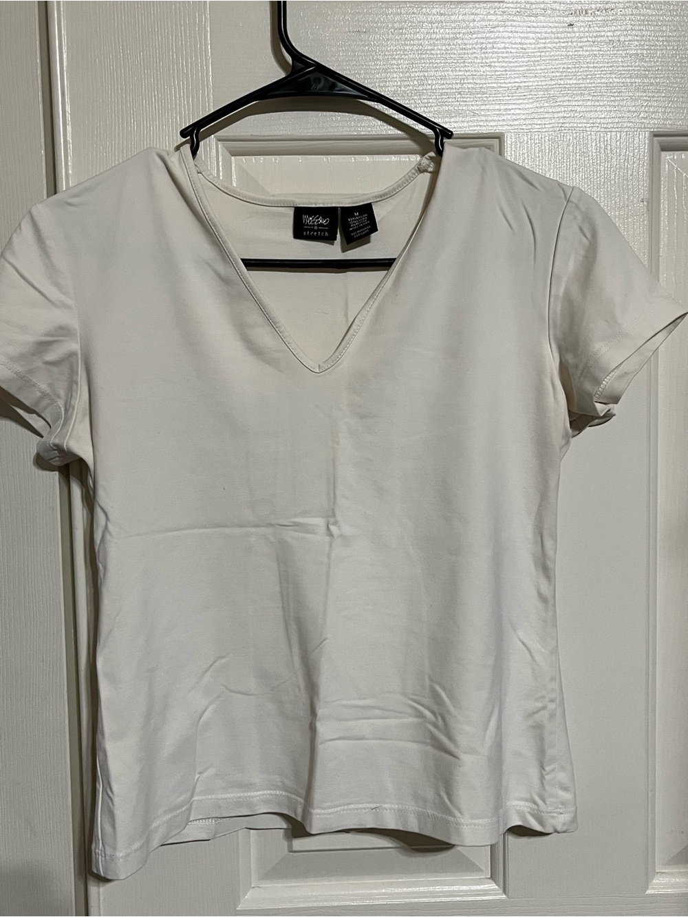 Massimo Cream V-Neck Short Sleeve Tee
17-07